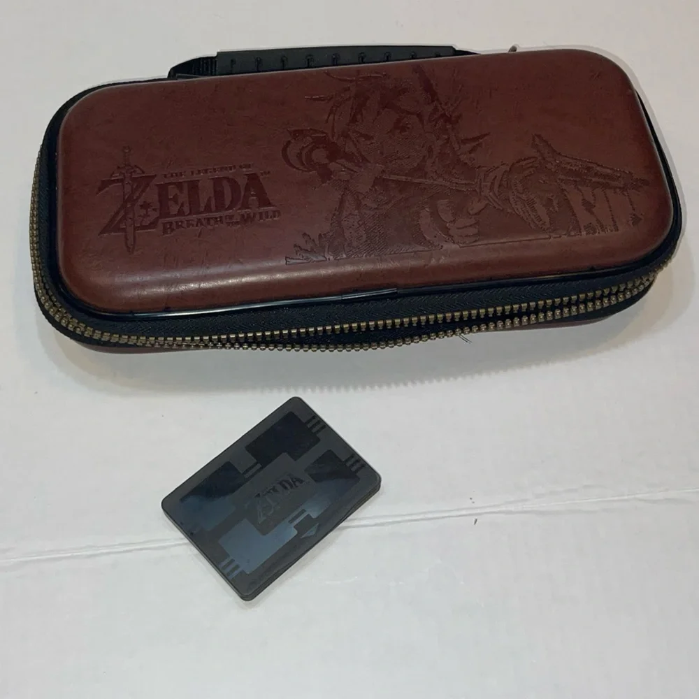 The Legend of Zelda Breath of the Wild - Carrying Case for Nintendo Swit…